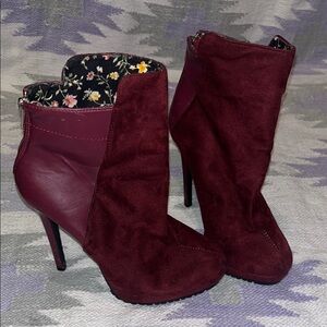 Women's Burgundy Ankle Boots